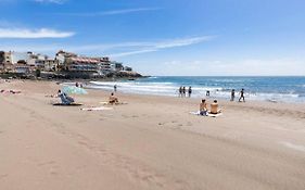 Comfortable Apartment In Salinetas Beach.